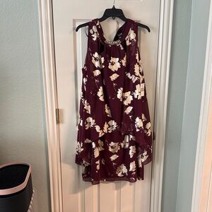 SLNY Burgundy Floral Dress